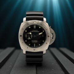 Panerai Luminor Submersible PAM00305