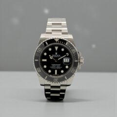 Submariner Date 116610LN