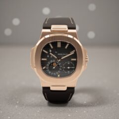 Patek Philippe Nautilus Moon Phase Rose Gold 5712R-001